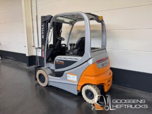 STILL RX60-30 ELEKTRISCHE HEFTRUCK VORKLIFT TWEEDEHANDS